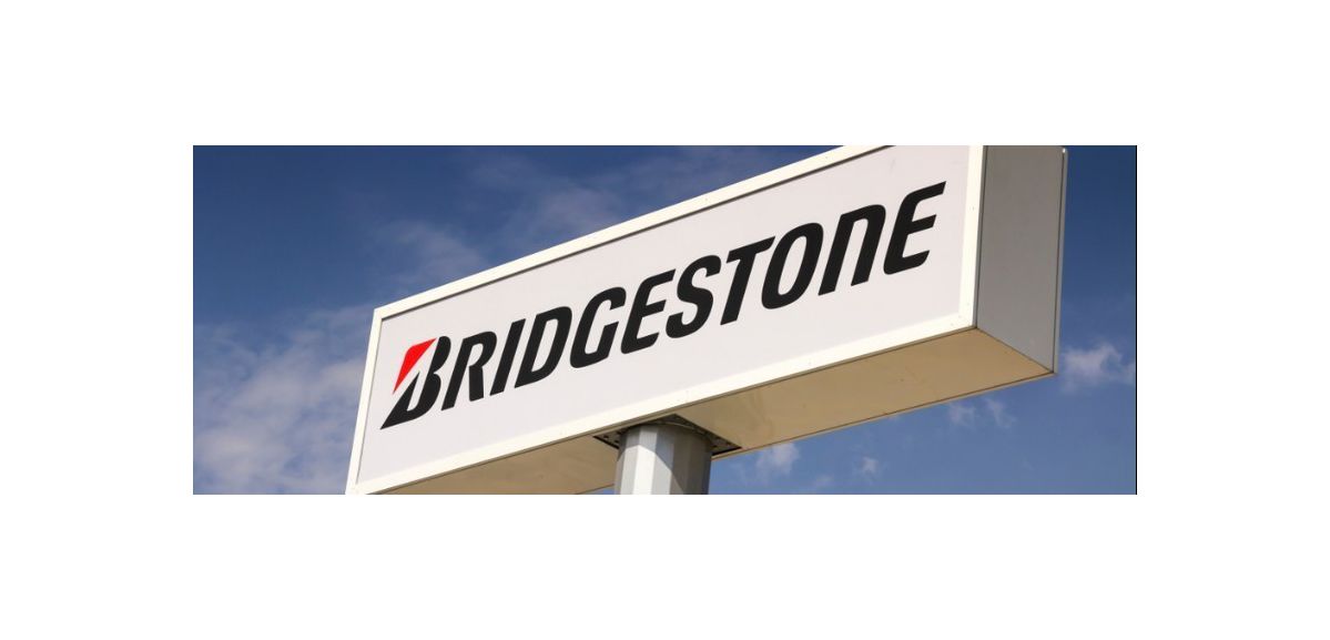 Le chanteur Cali soutient les salariés de Bridgestone Béthune 