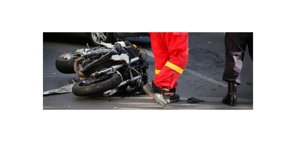 Un blessé grave dans une collision entre une moto et une voiture à Lens
