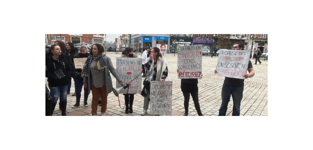 Lens : syndicats, parents d’élèves et enseignants de l’école Macé manifestent pour dénoncer l’état d’insalubrité de l’établissement 