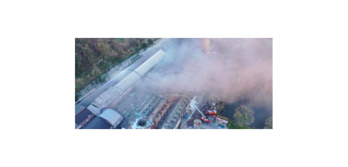 Intervention toujours en cours pour un incendie au sein de l’usine RDM à Blendecques près de Saint-Omer