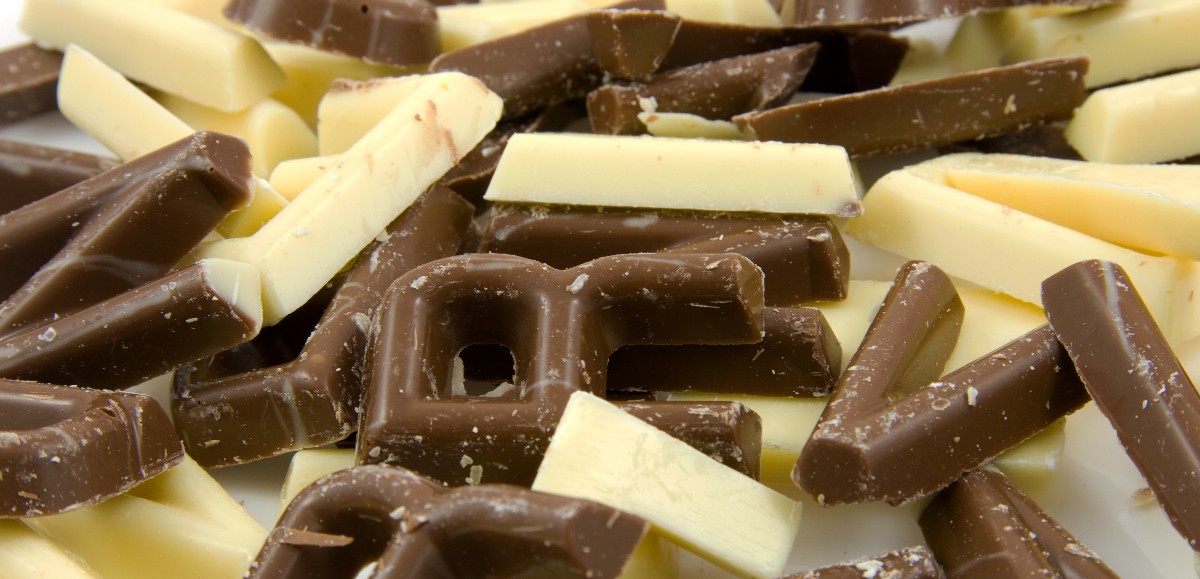 Chocolat blanc, noir ou au lait… qui a les meilleurs atouts santé ? 