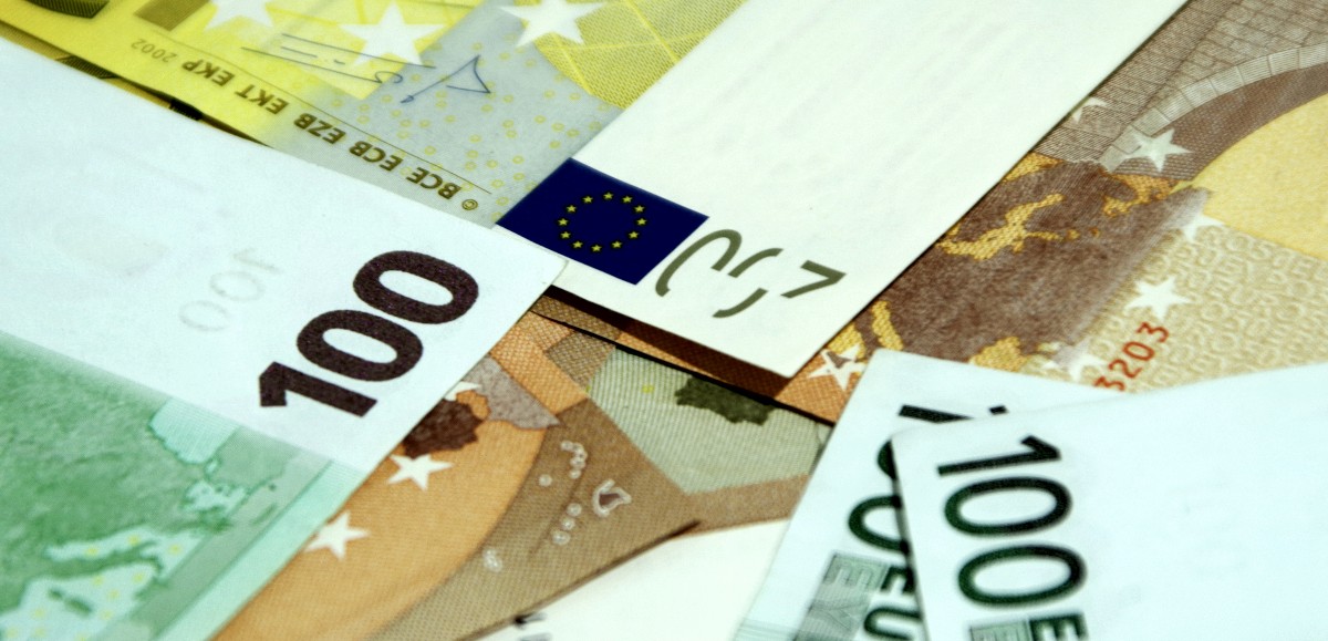 Pas-de-Calais : un patron verse une prime de 1 000 euros à ses employés pour faire face à l'inflation