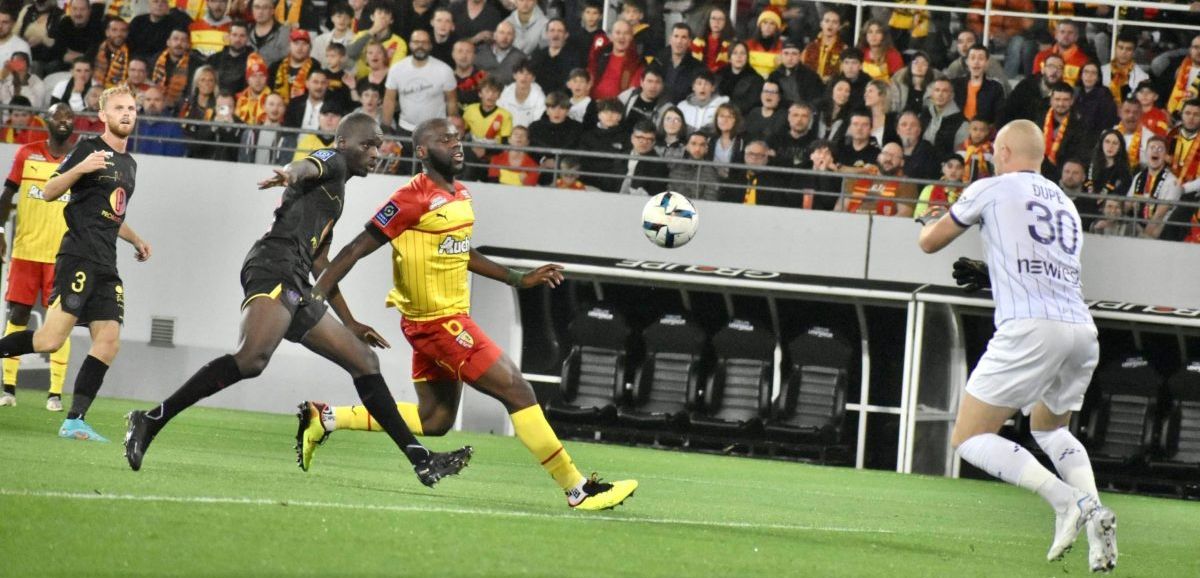 Ligue 1. Le RC Lens récite son football et surclasse Monaco