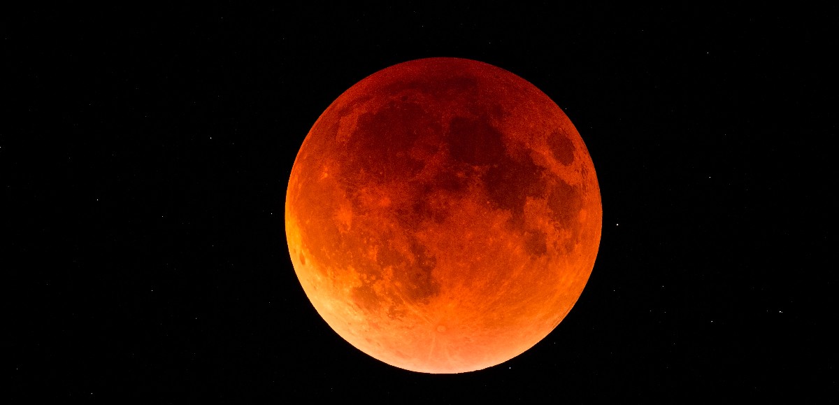 Une nouvelle éclipse lunaire va se produire ce mardi 