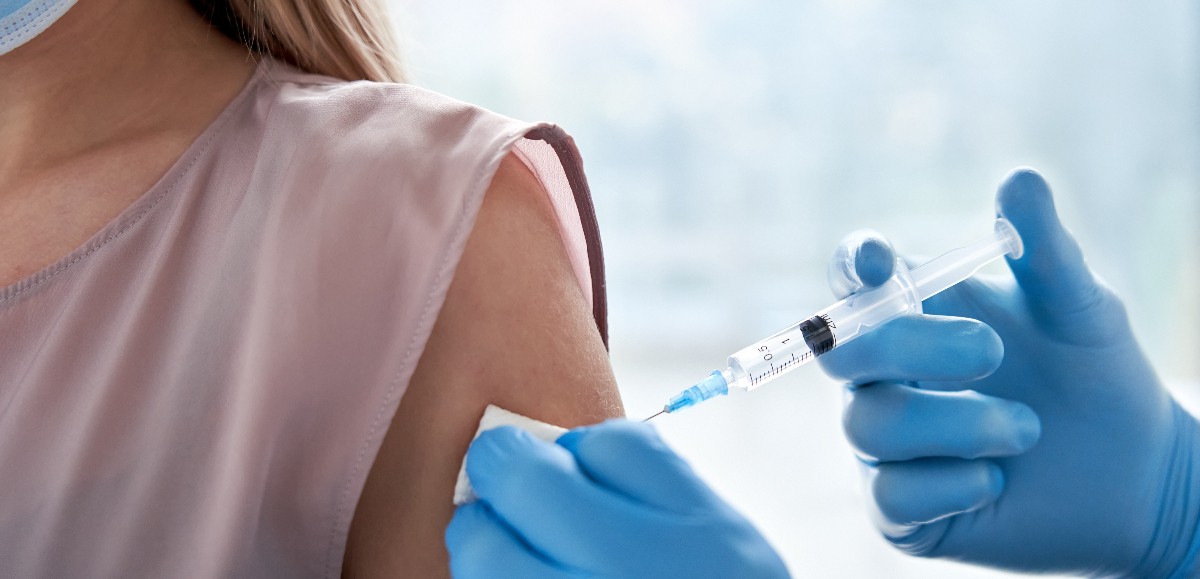 Grippe saisonnière : quelles sont les nouvelles recommandations de vaccination pour les mineurs ?