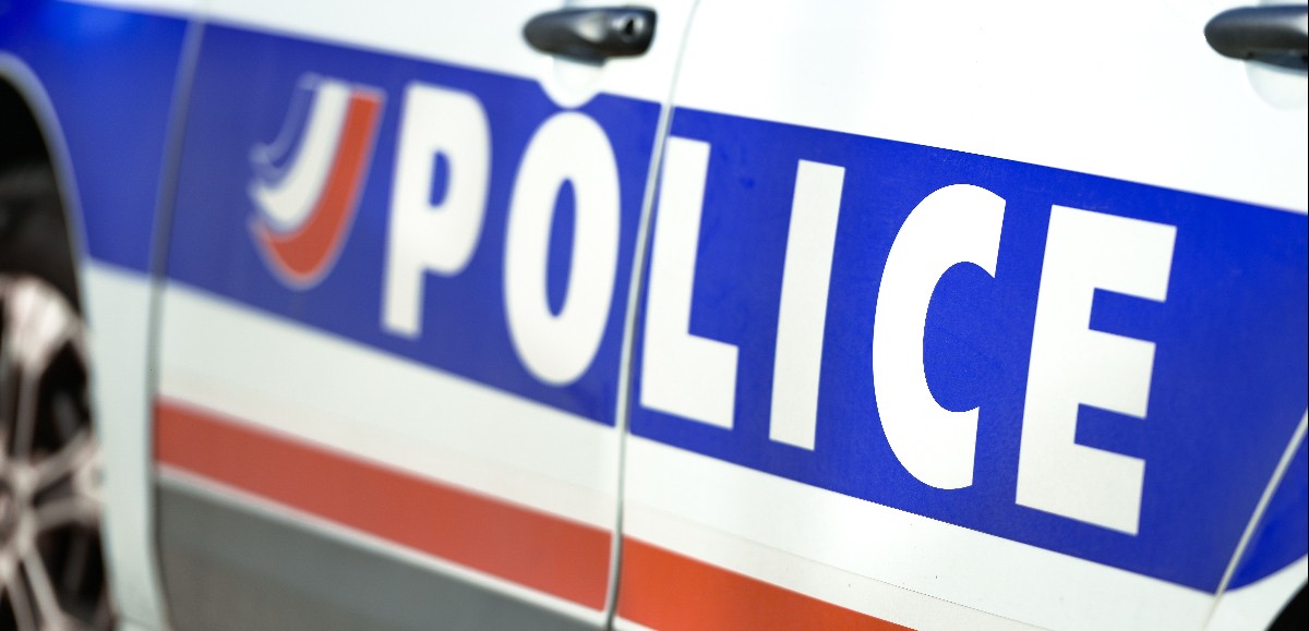 Quatre morts dont trois policiers après un accident à Villeneuve d'Ascq