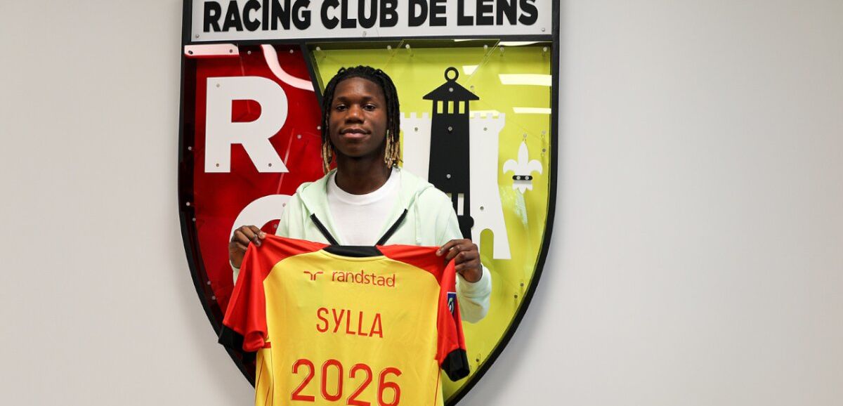 Le RC Lens officialise le premier contrat pro de Fodé Sylla