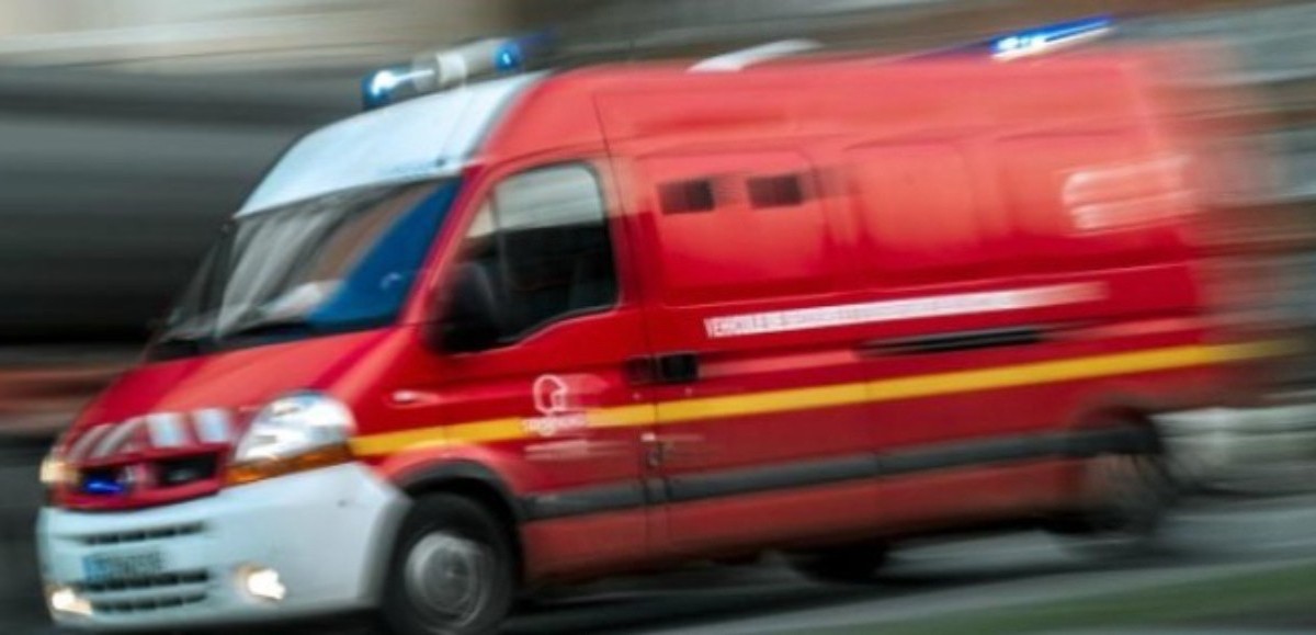 Un blessé grave après un accident entre une voiture et une moto à Bruay-la-Buissière