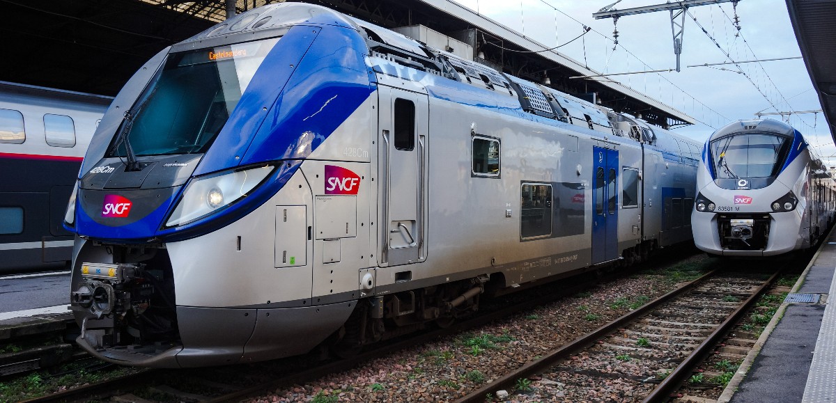 Recrute un commercial à bord des trains SNCF 