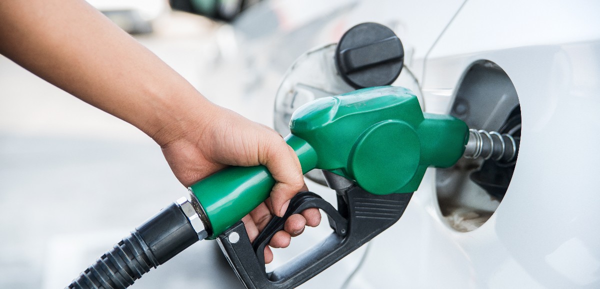 Carburants : un groupe plafonne ses prix jusqu’à la fin de l’année 2023 