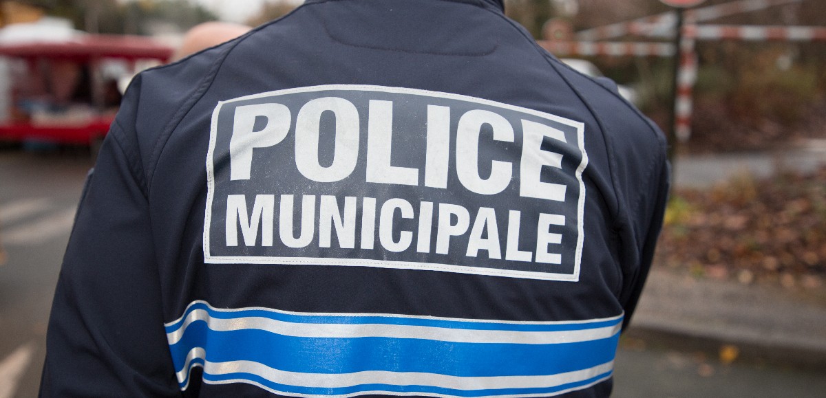 Ivre, elle insulte et gifle un policier à Hénin-Beaumont