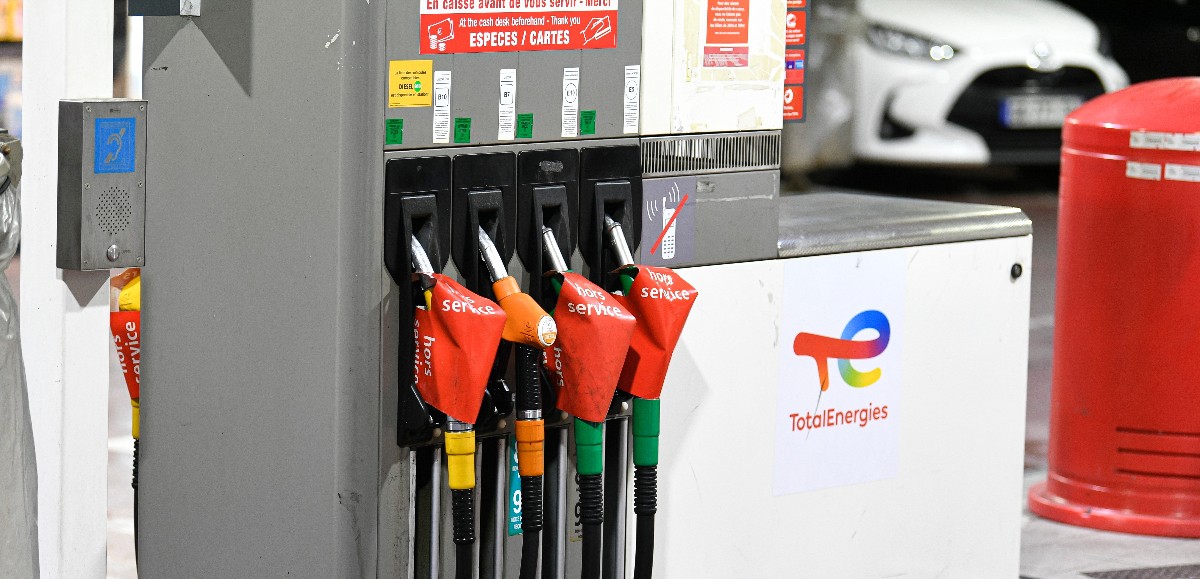Carburants : Total va maintenir sa limite de prix à 1,99 euros en 2024 