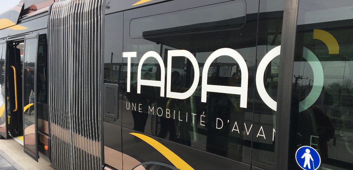 Un bus Tadao prend feu à Bruay-la-Buissière, la conductrice incommodée par les fumées