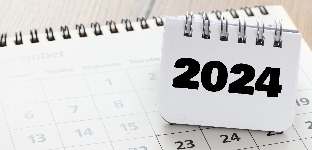 Jours fériés 2024 : quand poser ses congés pour obtenir plus de vacances ? 