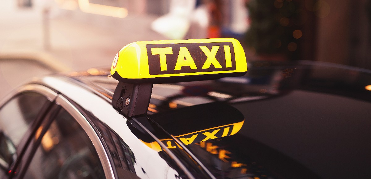Recrute un chauffeur de taxi à Divion 