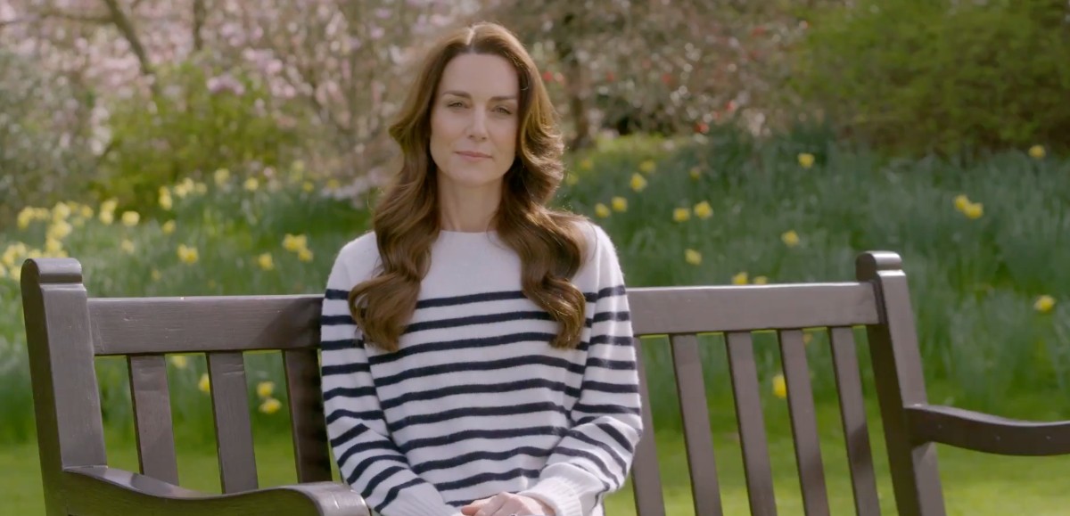 Kate Middleton annonce dans une vidéo être atteinte d’un cancer