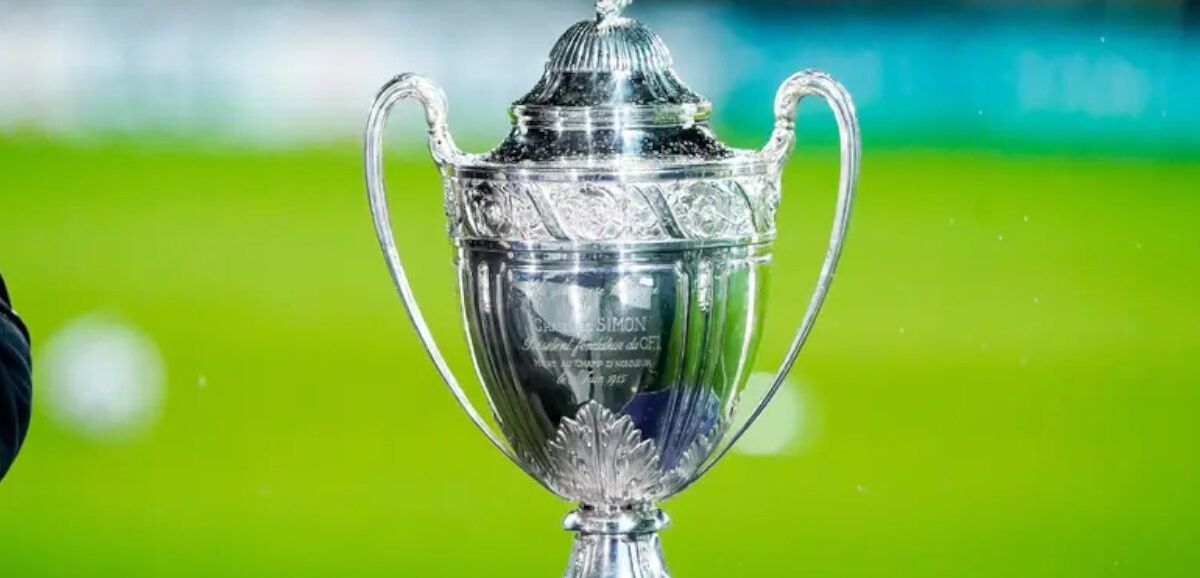 Le trophée de la Coupe de France exposé près de Lens samedi 18 avril