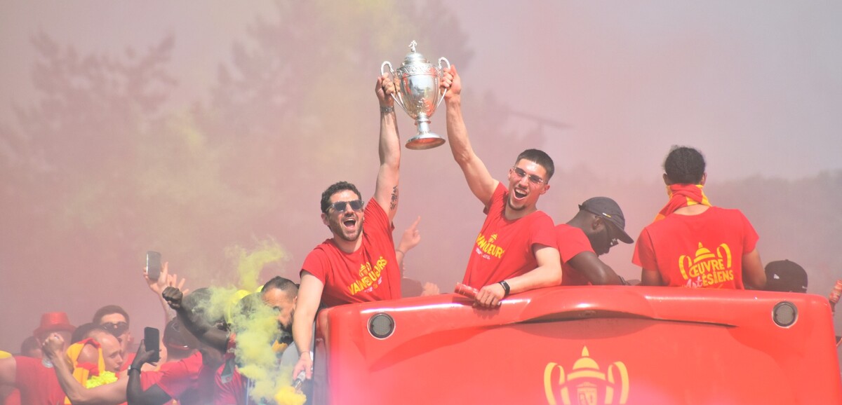 La Coupe de France du RC Lens bientôt visible au Louvre-Lens