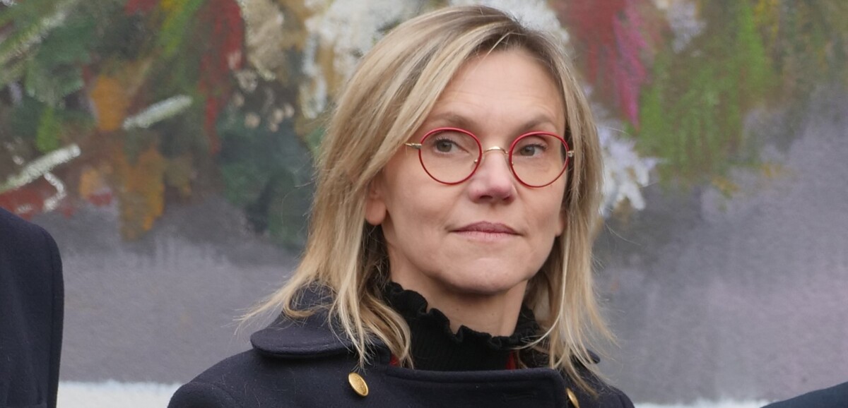 RC Lens : Agnès Pannier-Runacher appelle à une réforme urgente pour protéger les clubs professionnels