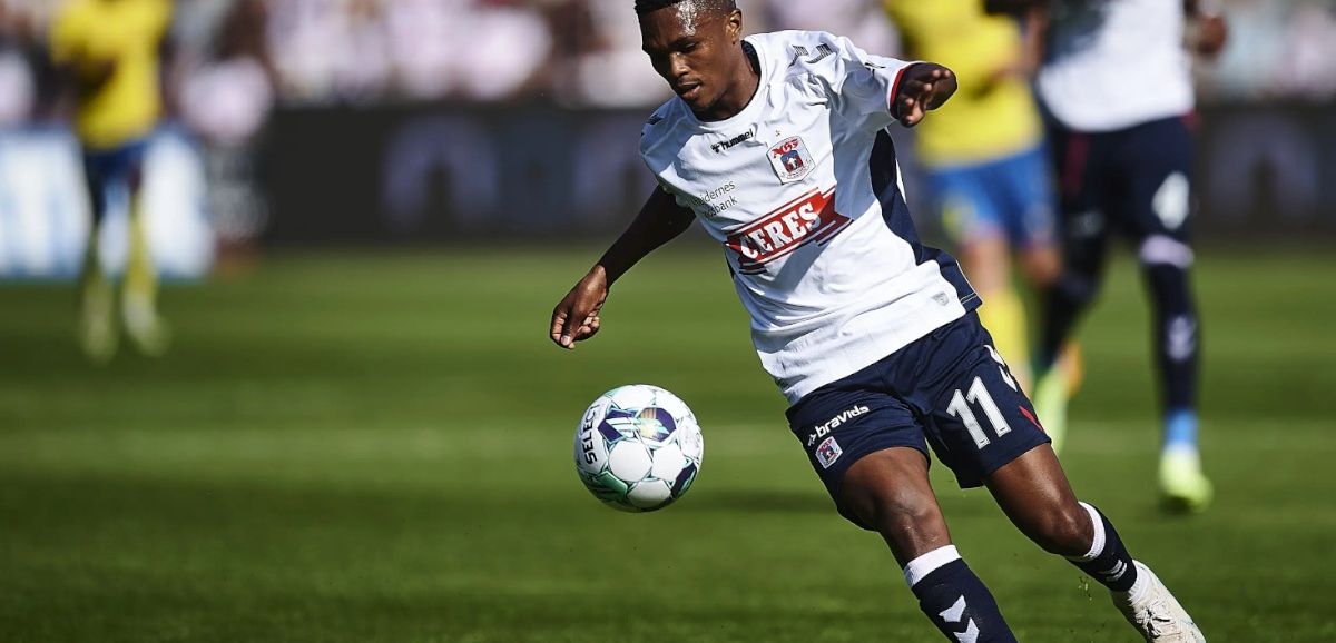 Le RC Lens déjà actif sur un piston gauche sud-africain évoluant au Danemark ?