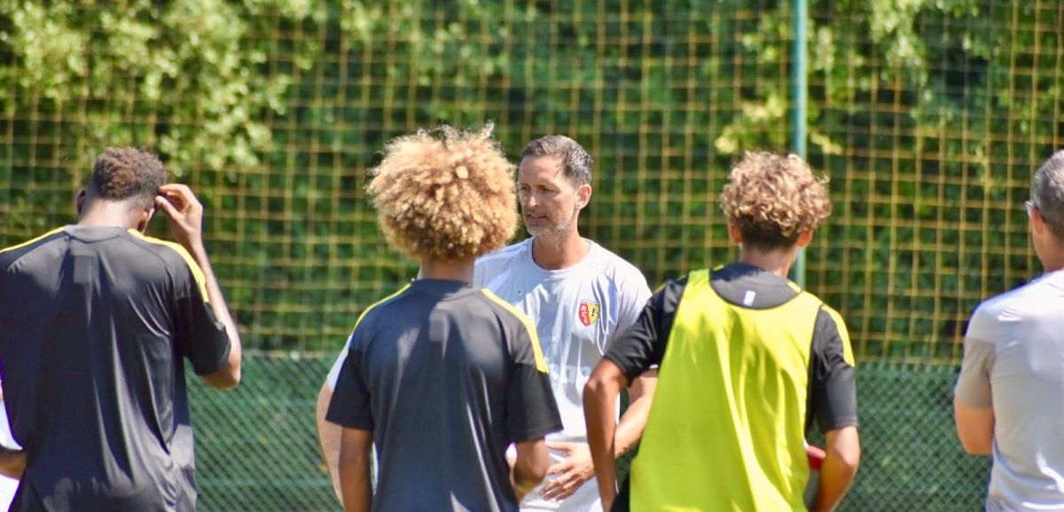 Dino Toppmöller est satisfait du mercato, mais : « on est toujours en discussion sur comment on peut améliorer le groupe »