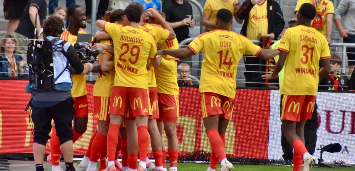 RC Lens-Auxerre (5-2) : Une victoire, un festival de buts et quand même encore un peu de travail