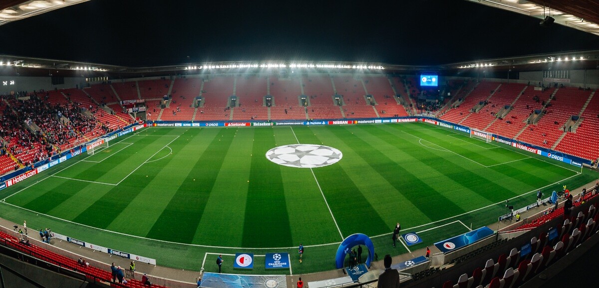 Les dates des matches du RC Lens en Ligue des Champions sont connues !