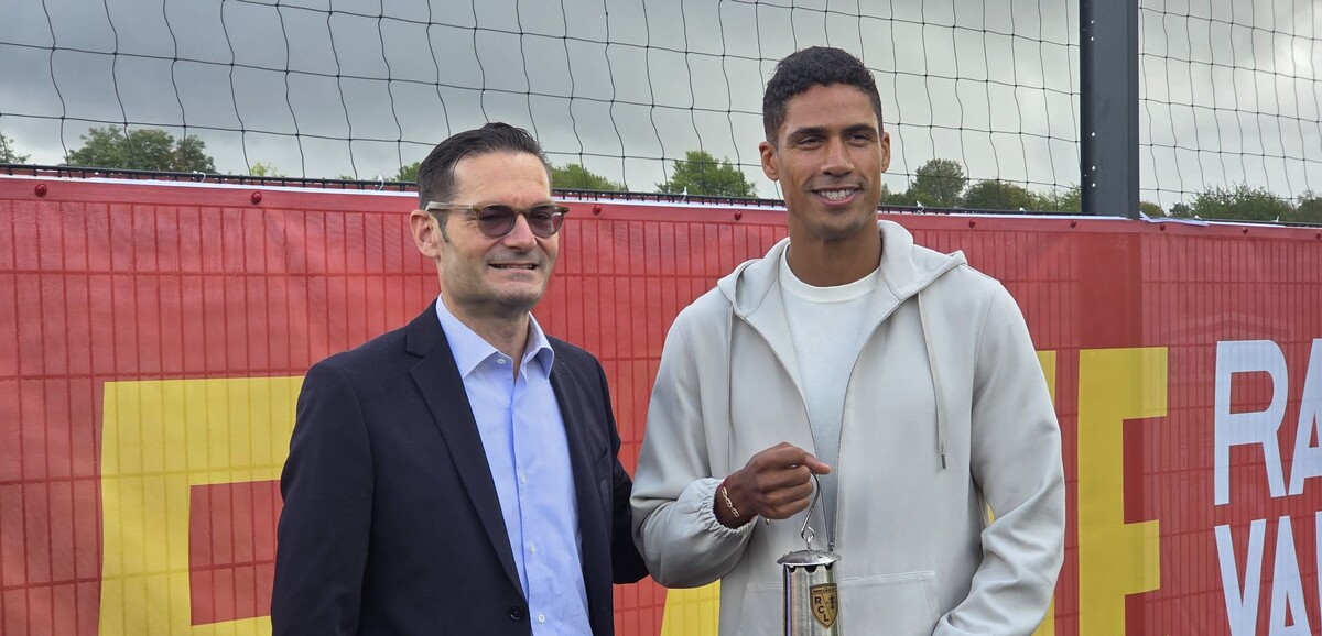 RC Lens. La plaine de la Gaillette-Gervais Martel devient la plaine Raphaël Varane !