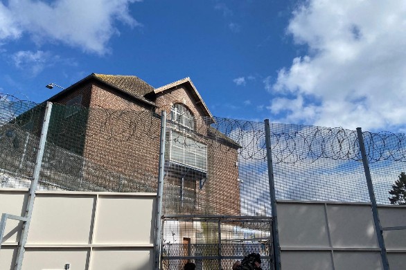 Sécurisation à la prison de Béthune : « On peut dire qu’il y en a moins, mais on reste vigilant. »